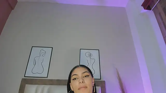 LunaAspen  online show from 09/12/25, 05:57