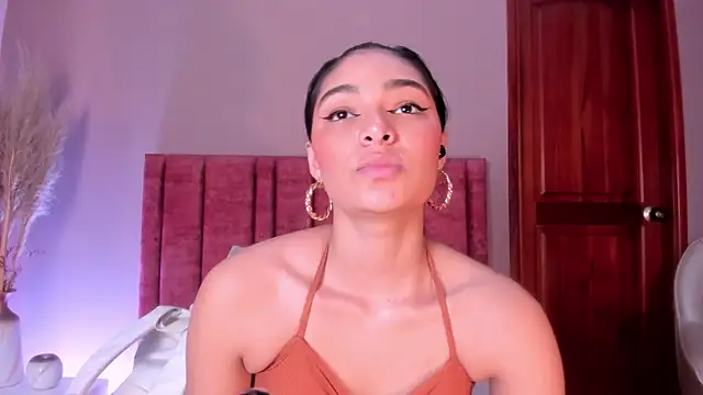 LunaAspen  online show from 02/04/26, 06:03