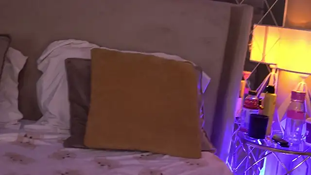 FrancescaDante online show from 01/08/26, 06:37