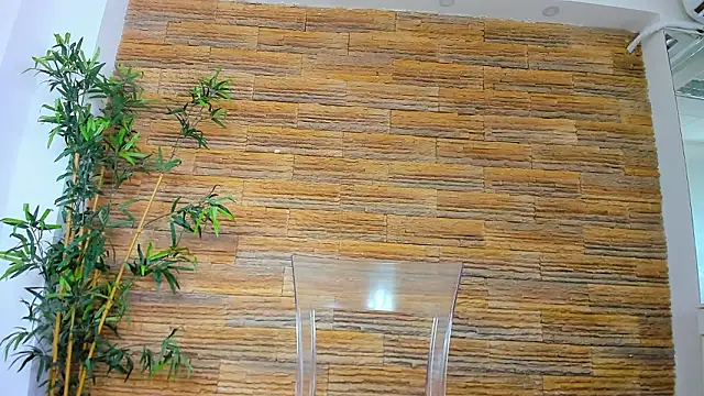 Snapshot of Cupcake_Izzy chatting on 03/08/26, 05:44 Cupcake Izzy online show from 03/08/26, 05:44