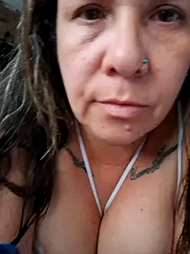 Snapshot of SinisterBabe chatting on 09/08/25, 10:20 SinisterBabe online show from 09/08/25, 10:20