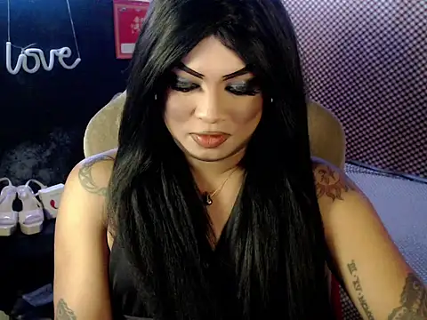 Snapshot of xxXMissCessXxx chatting on 03/26/26, 10:21 xxXMissCessXxx online show from 03/26/26, 10:21