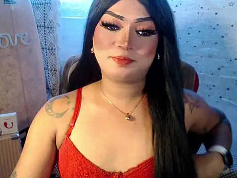 Snapshot of xxXMissCessXxx chatting on 04/11/26, 03:55 xxXMissCessXxx online show from 04/11/26, 03:55