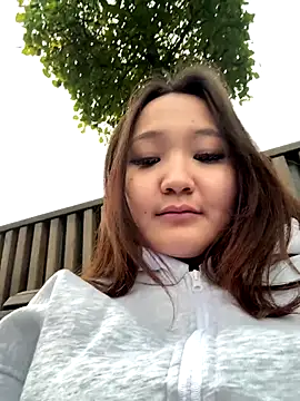 Snapshot of KissMeEva chatting on 10/08/25, 02:25 KissMeEva online show from 10/08/25, 02:25