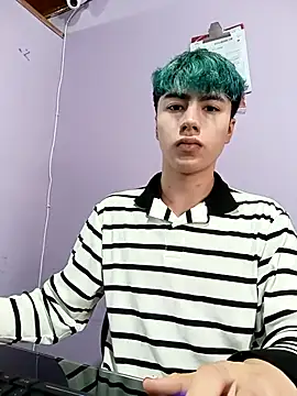 AlexanderCollman online show from 10/24/25, 07:21