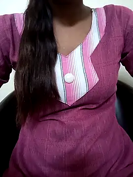 Alia-00 online show from 09/18/25, 04:36