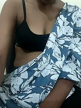 Alia-00 online show from 10/03/25, 04:31