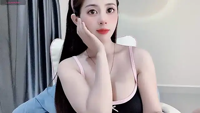 Aline 690 online show from 04/01/26, 07:31