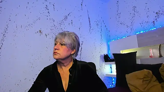 Snapshot of JaddeWalker chatting on 11/13/25, 11:31 JaddeWalker online show from 11/13/25, 11:31