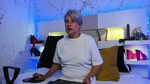 Snapshot of JaddeWalker chatting on 11/27/25, 11:34 JaddeWalker online show from 11/27/25, 11:34