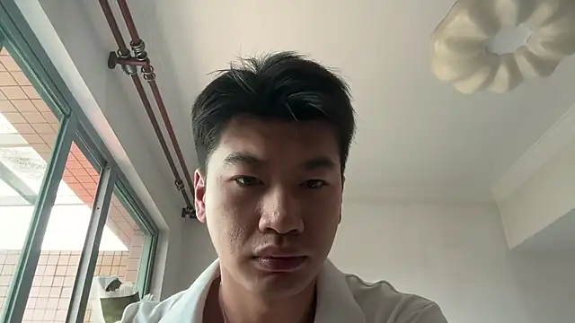 Snapshot of heywilliam chatting on 10/21/25, 01:28 heywilliam online show from 10/21/25, 01:28