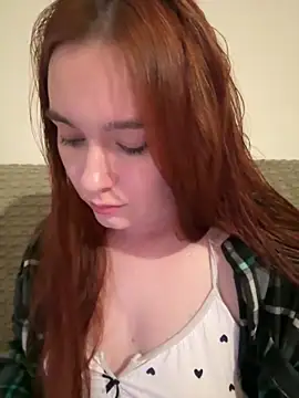 Snapshot of Sweet_lollipop25 chatting on 06/19/26, 08:56 Sweet lollipop25 online show from 06/19/26, 08:56