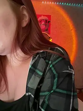 Snapshot of Sweet_lollipop25 chatting on 07/04/26, 09:21 Sweet lollipop25 online show from 07/04/26, 09:21