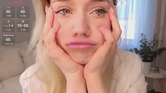 Snapshot of DiscoPotato chatting on 03/22/26, 05:44 DiscoPotato online show from 03/22/26, 05:44