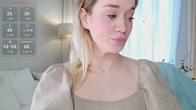 Snapshot of DiscoPotato chatting on 03/24/26, 06:18 DiscoPotato online show from 03/24/26, 06:18