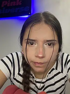 LilithAbril online show from 11/20/25, 05:07