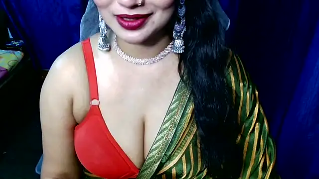 QUEEN SAKHI- online show from 03/17/26, 05:49