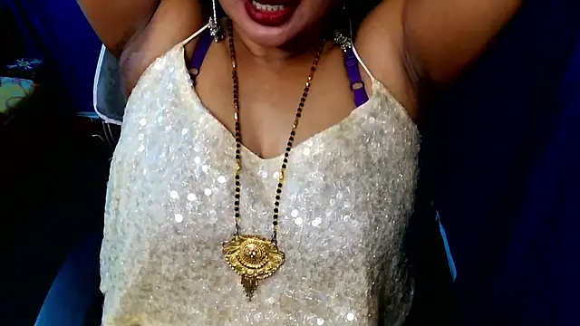 QUEEN SAKHI- online show from 04/13/26, 06:35