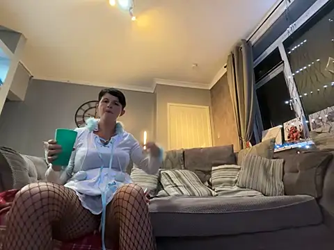 backdoorgalore4you online show from 12/21/25, 09:33