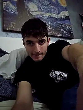 Snapshot of Thelouniost334___ chatting on 02/16/26, 12:18 Thelouniost334 online show from 02/16/26, 12:18