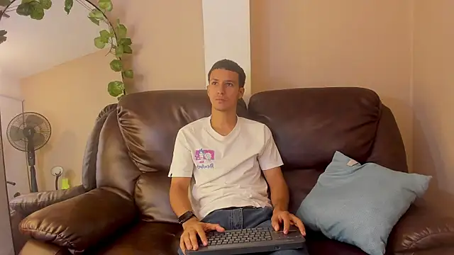 Marcus Jeron online show from 07/17/26, 03:18