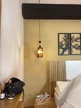 Snapshot of Camila_Bustamante chatting on 09/25/25, 03:05 Camila Bustamante online show from 09/25/25, 03:05