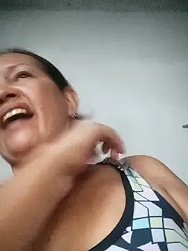 marinita13 online show from 10/03/25, 10:29