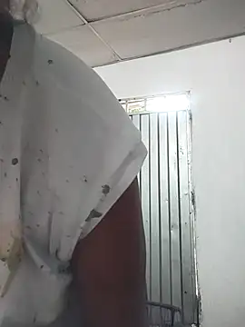 marinita13 online show from 11/25/25, 01:33