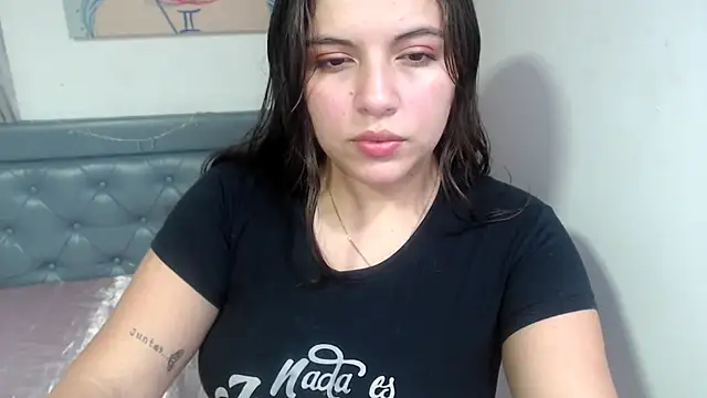 sarah aguilar online show from 10/18/25, 06:08