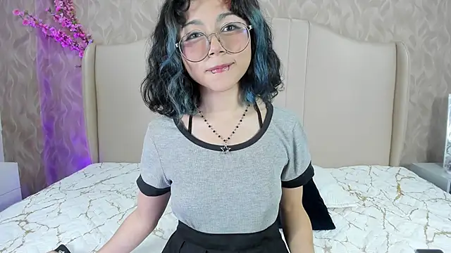 TerumiKitty online show from 02/21/26, 08:43