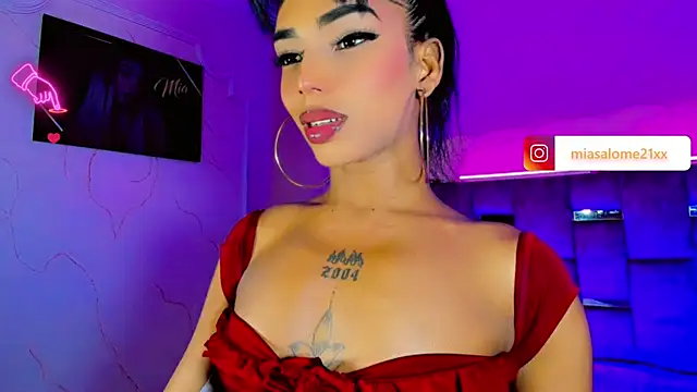 Snapshot of LADY-HOT-SEXY- chatting on 12/15/25, 12:37 LADY-HOT-SEXY- online show from 12/15/25, 12:37