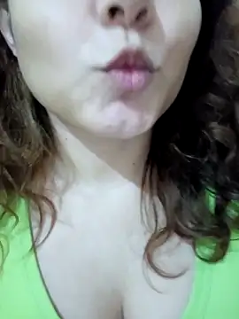 Theredcorazon online show from 12/04/25, 06:34