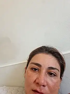 Snapshot of KatyPerra2 chatting on 04/08/26, 08:09 KatyPerra2 online show from 04/08/26, 08:09