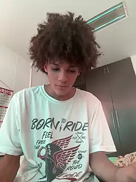 Max Rain online show from 04/03/26, 06:28