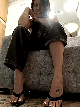 Ammberly  Adam23 online show from 10/13/25, 05:24