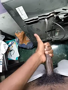 tamilnomad69 online show from 10/18/25, 06:08
