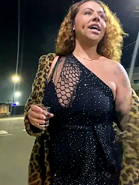 Chloe Leaozinho online show from 10/05/25, 10:40