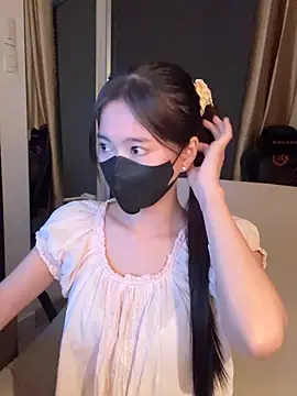 Snapshot of _Meimeibaby_ chatting on 04/08/26, 10:26 Meimeibaby online show from 04/08/26, 10:26