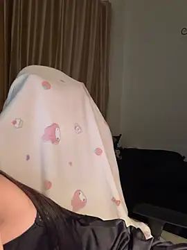 Snapshot of _Meimeibaby_ chatting on 04/15/26, 10:55 Meimeibaby online show from 04/15/26, 10:55