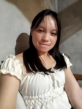 Tiyir597 online show from 10/25/25, 04:13