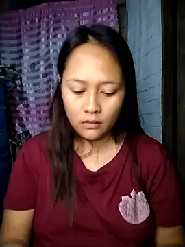 Snapshot of pretty_me092121 chatting on 10/22/25, 06:07 pretty me092121 online show from 10/22/25, 06:07