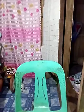 Snapshot of pretty_me092121 chatting on 02/22/26, 06:28 pretty me092121 online show from 02/22/26, 06:28