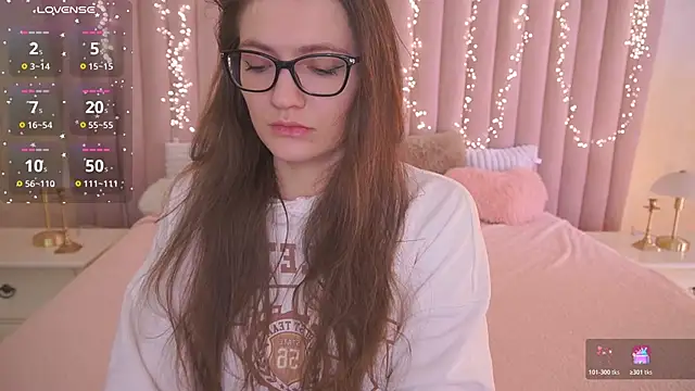 Snapshot of Cinderellavii chatting on 03/26/26, 07:14 Cinderellavii online show from 03/26/26, 07:14