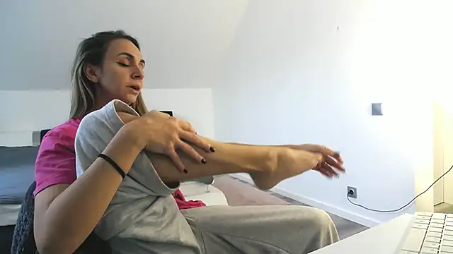 Snapshot of ArabianMalikah chatting on 03/03/26, 07:36 ArabianMalikah online show from 03/03/26, 07:36