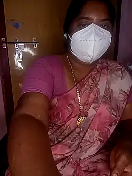 Snapshot of Jessi_25 chatting on 09/24/25, 05:16 Jessi 25 online show from 09/24/25, 05:16