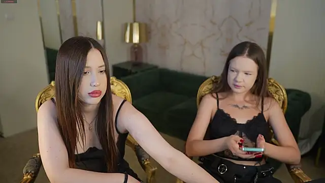 Claire Dreams online show from 10/03/25, 02:25