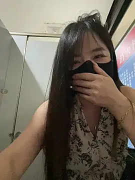 Snapshot of xiao-mo520 chatting on 06/27/26, 01:39 xiao-mo520 online show from 06/27/26, 01:39