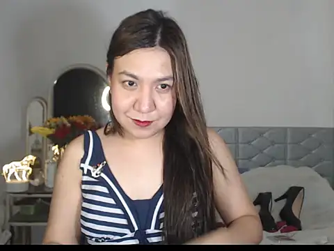 stellahugeX online show from 11/07/25, 04:12