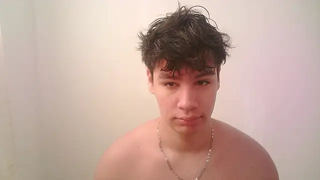 Snapshot of zeus_181 chatting on 06/25/26, 08:57 zeus 181 online show from 06/25/26, 08:57