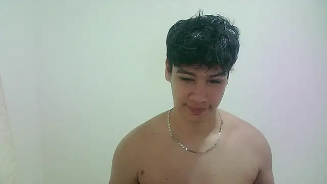 Snapshot of zeus_181 chatting on 06/29/26, 05:46 zeus 181 online show from 06/29/26, 05:46